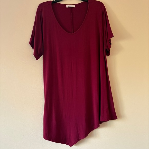 Esenchel Tops - Esenchel Burgundy Asymmetrical Hem Swing Tunic Top Women’s Large